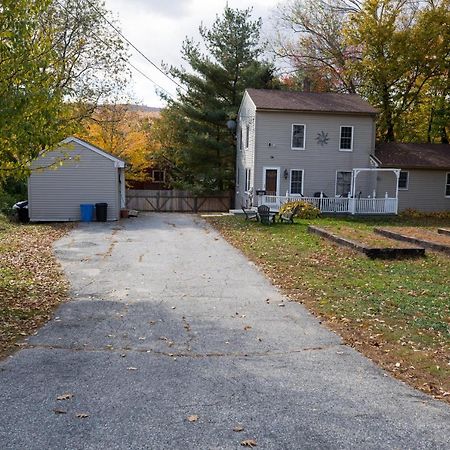 Sunnyside Home Near Sunday River, Black Mountain, Lakes And Hikes Rumford Экстерьер фото