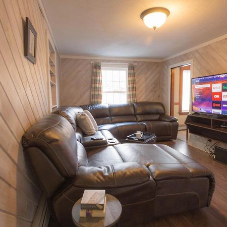 Sunnyside Home Near Sunday River, Black Mountain, Lakes And Hikes Rumford Экстерьер фото